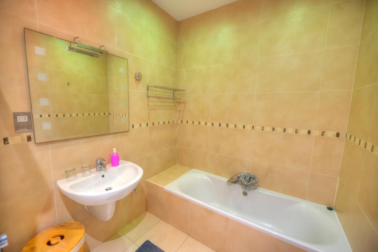Enormous 3Bedrooms Seafront With Balcony Pdeh1-1 Sliema Dış mekan fotoğraf